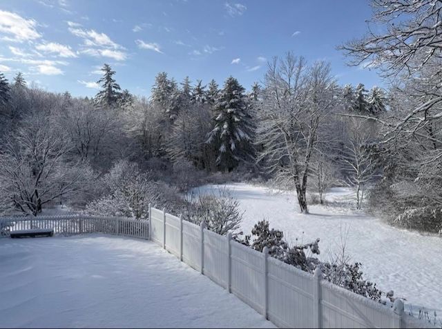 15 Kelso Drive, Bow, NH 03304