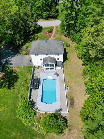 15 Kelso Drive, Bow, NH 03304