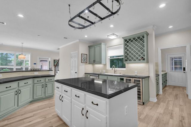 12414 Hawkin Court, Magnolia, TX 77354