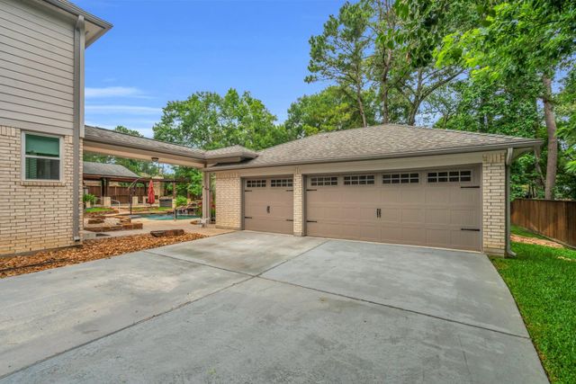 12414 Hawkin Court, Magnolia, TX 77354