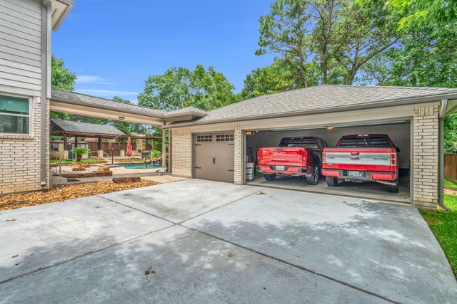 12414 Hawkin Court, Magnolia, TX 77354