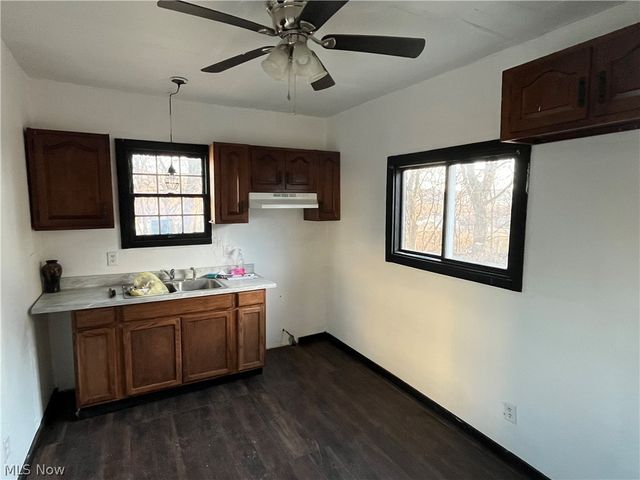 1216 Erie Street, East Liverpool, OH 43920