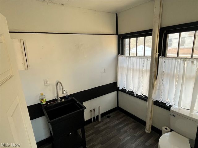 1216 Erie Street, East Liverpool, OH 43920