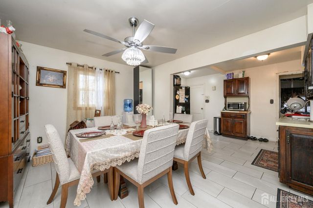 1 Ovington Avenue, Edison, NJ 08817