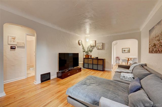 1168 S Madison Street, Denver, CO 80210