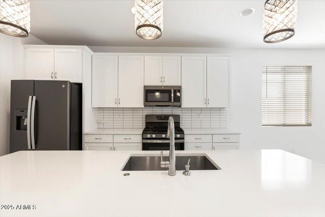 22521 E TWILIGHT Drive, Queen Creek, AZ 85142