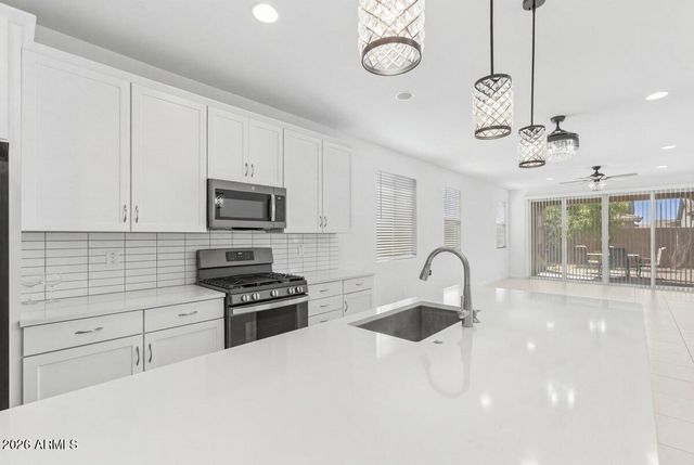 22521 E TWILIGHT Drive, Queen Creek, AZ 85142