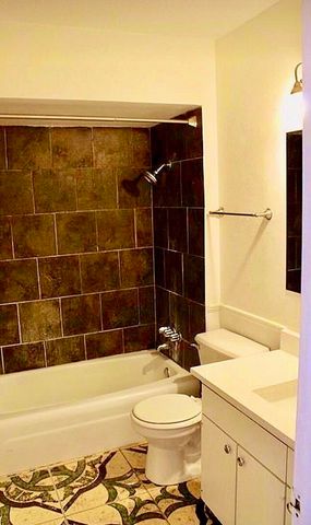 9836 Valley Meadow Court, Dallas, TX 75220