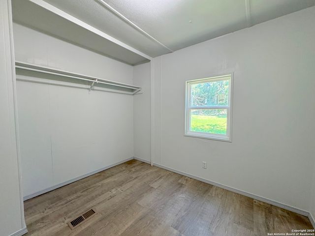 1139 Hidden Fawn, Canyon Lake, TX 78133