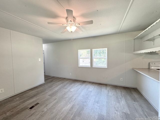 1139 Hidden Fawn, Canyon Lake, TX 78133