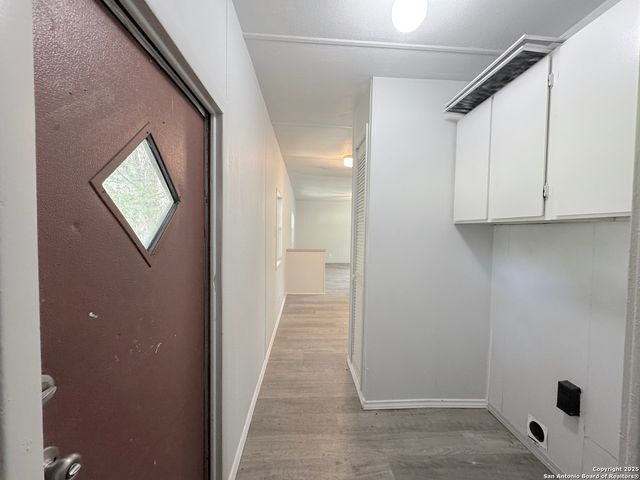 1139 Hidden Fawn, Canyon Lake, TX 78133