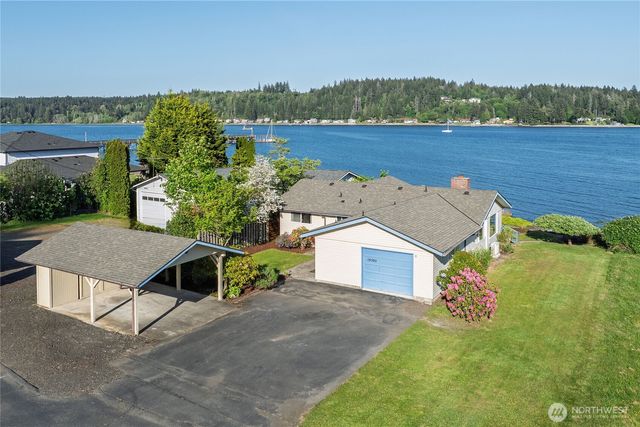 18390 E State Rt 3, Allyn, WA 98524