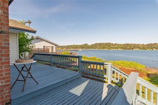 18390 E State Rt 3, Allyn, WA 98524