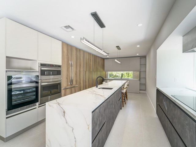 12305 SW 73rd Avenue, Pinecrest, FL 33156
