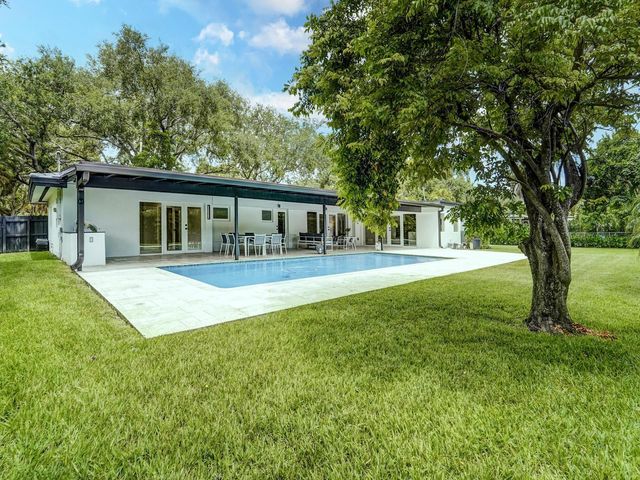 12305 SW 73rd Avenue, Pinecrest, FL 33156