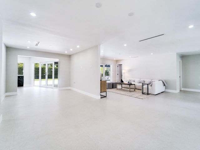 12305 SW 73rd Avenue, Pinecrest, FL 33156