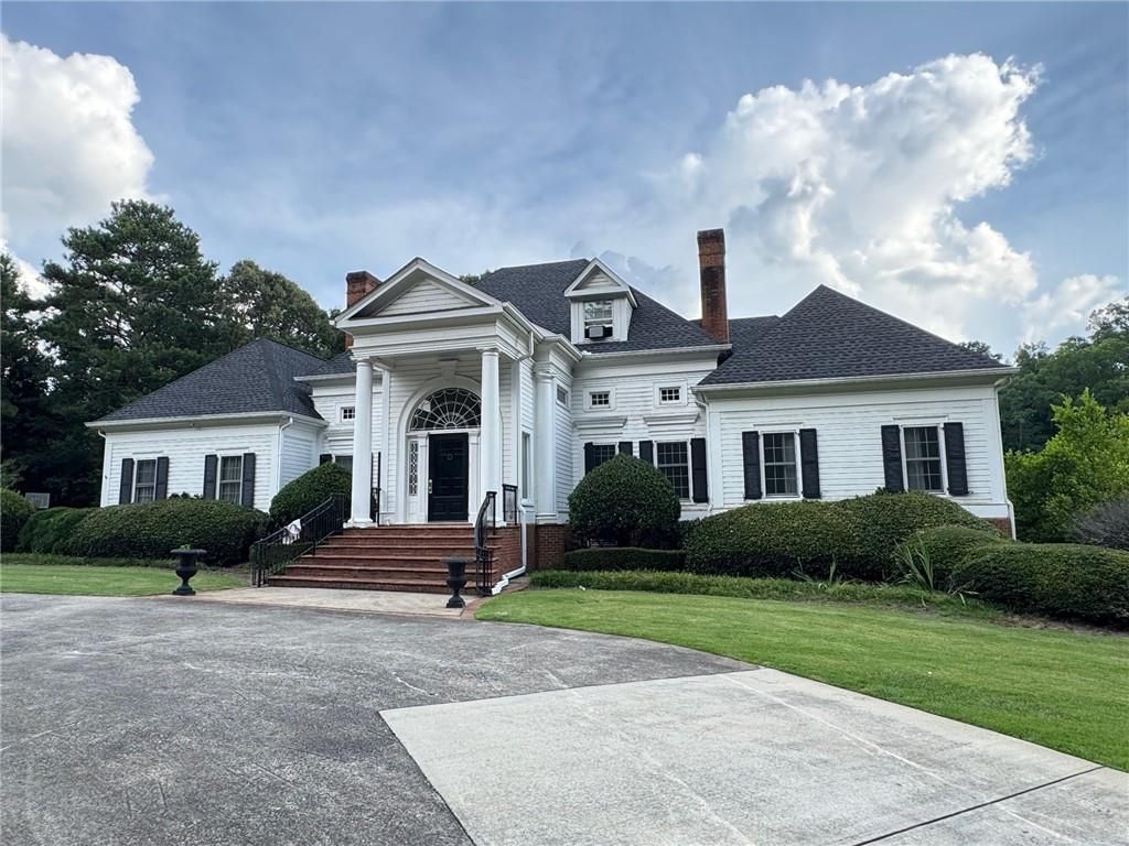 110 Bellacree Road, Johns Creek, GA 30097