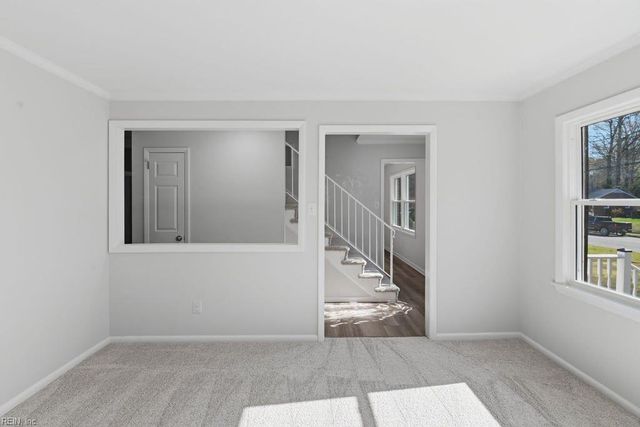 119 Gawain DR, Newport News, VA 23602