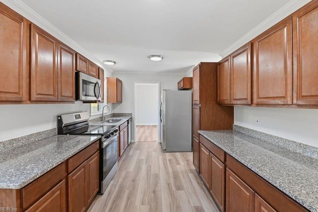 119 Gawain DR, Newport News, VA 23602