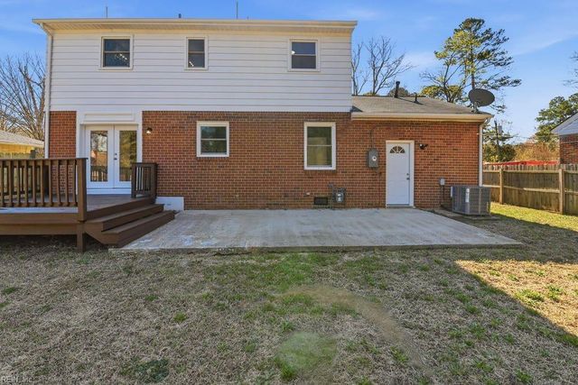 119 Gawain DR, Newport News, VA 23602