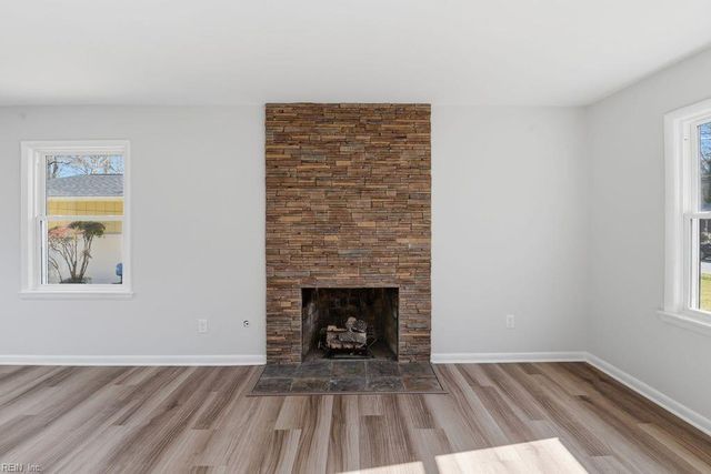 119 Gawain DR, Newport News, VA 23602