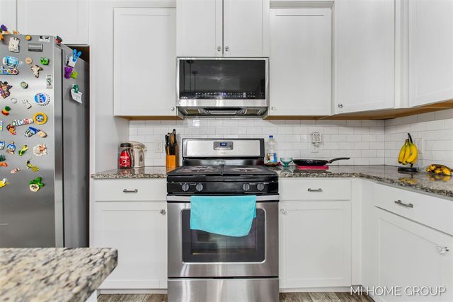 9265 Windward Drive, West Olive, MI 49460