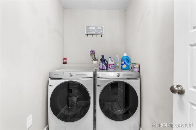 9265 Windward Drive, West Olive, MI 49460