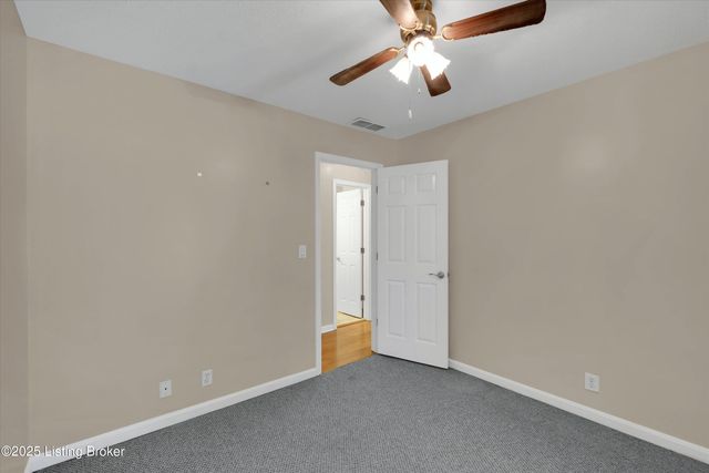 8811 Astrid Ave, Louisville, KY 40228