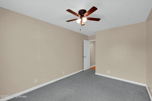 8811 Astrid Ave, Louisville, KY 40228