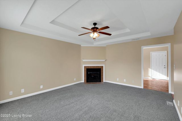 8811 Astrid Ave, Louisville, KY 40228