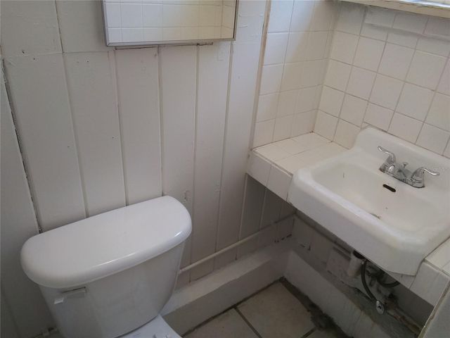 2609 4TH STREET S 2, St Petersburg, FL 33705