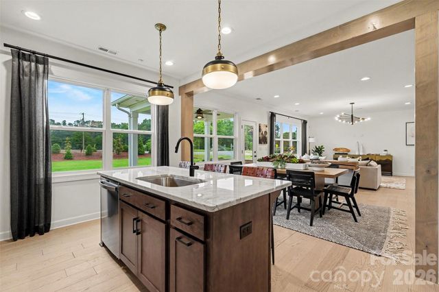 3808 Dahlia Drive, Harrisburg, NC 28075