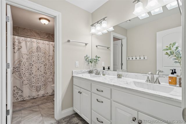 4203 E 191st Street S, Bixby, OK 74008
