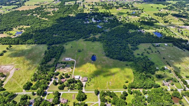 4203 E 191st Street S, Bixby, OK 74008