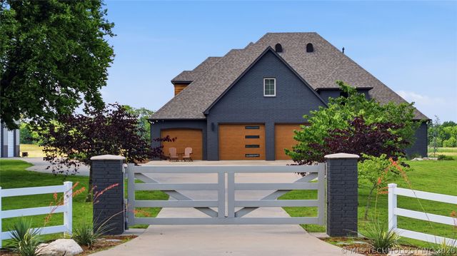 4203 E 191st Street S, Bixby, OK 74008
