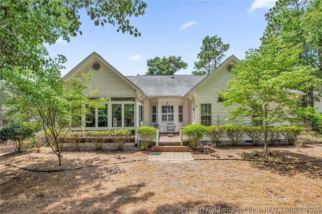 5 Fur Court E, Pinehurst, NC 28374