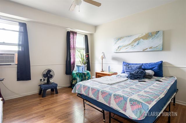 944 Lancashire Court, Grand Rapids, MI 49508