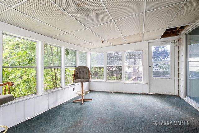 944 Lancashire Court, Grand Rapids, MI 49508