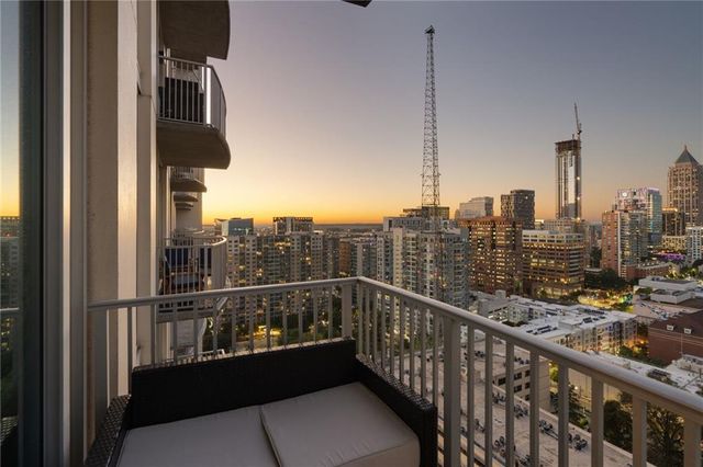 860 Peachtree NE Street 2105, Atlanta, GA 30308