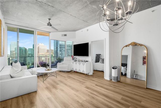 860 Peachtree NE Street 2105, Atlanta, GA 30308