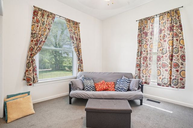 119 S Statesville Ave, Watertown, TN 37184