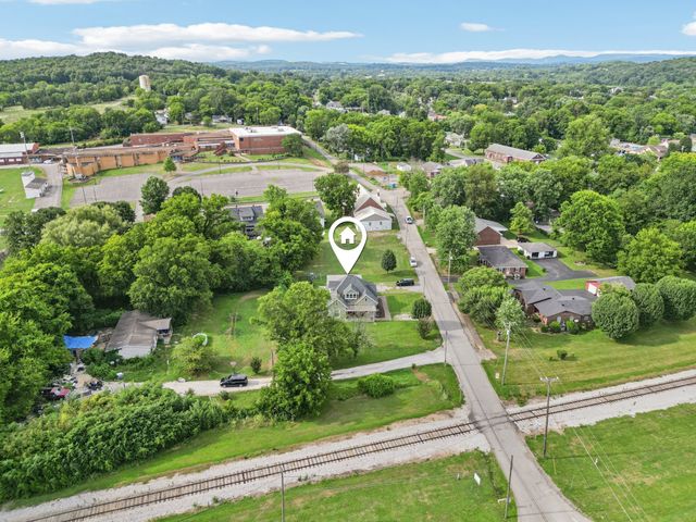 119 S Statesville Ave, Watertown, TN 37184