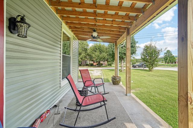 119 S Statesville Ave, Watertown, TN 37184