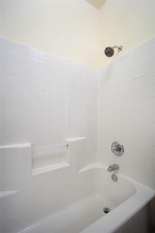 317 Stoneridge Drive, Moore, OK 73160