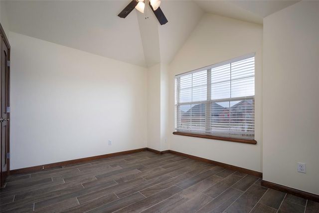 317 Stoneridge Drive, Moore, OK 73160