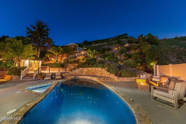 730 Creekmont Court, Ventura, CA 93003