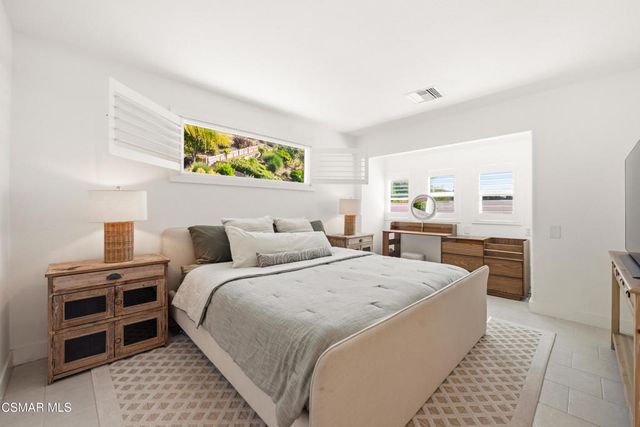 730 Creekmont Court, Ventura, CA 93003