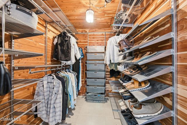 730 Creekmont Court, Ventura, CA 93003