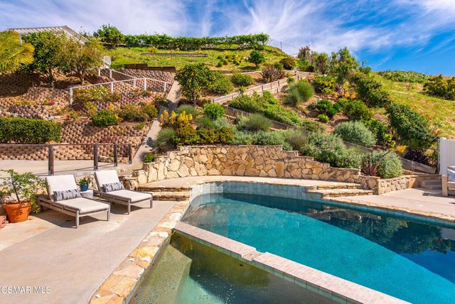 730 Creekmont Court, Ventura, CA 93003