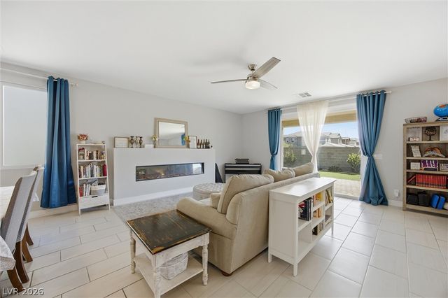 1815 Butterfly Colony Avenue, North Las Vegas, NV 89031